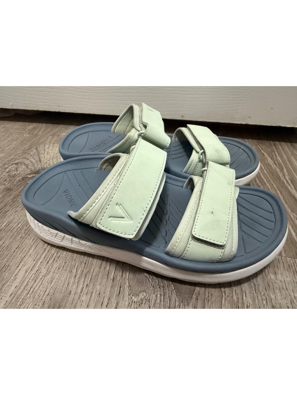 Women’s Vionic Sandals